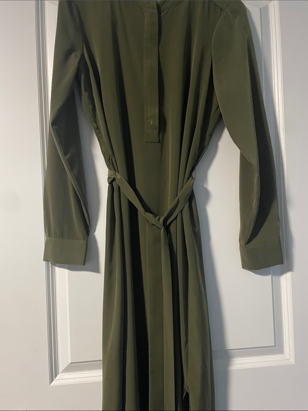 Banana Republic Olive Green Long Sleeve Belted Dress